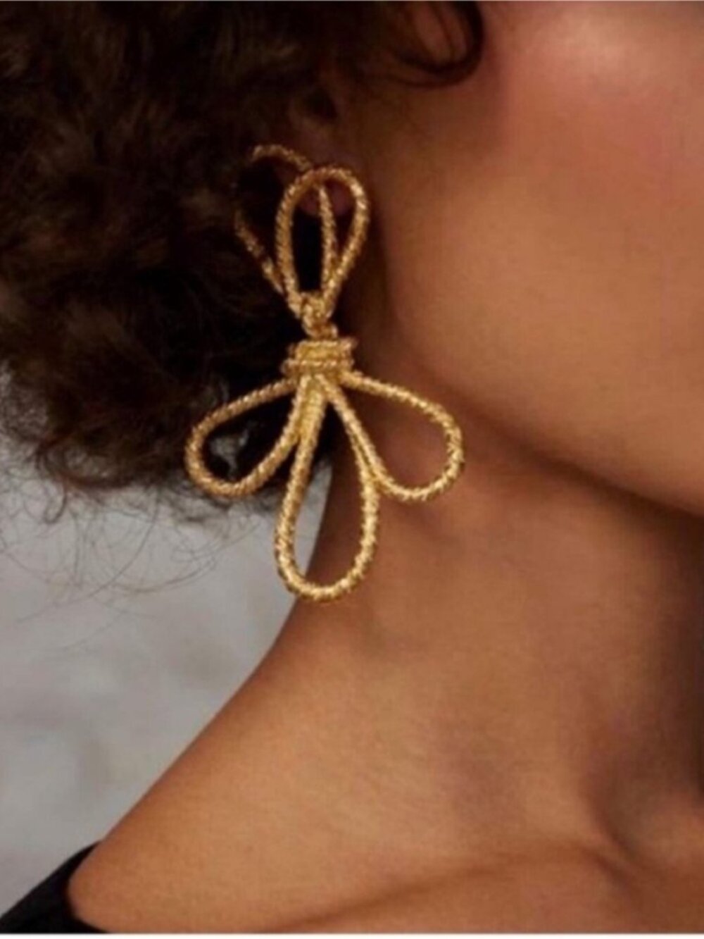 New! Blakely Gold Rope Bow Statement Earrings (3021) NWOT